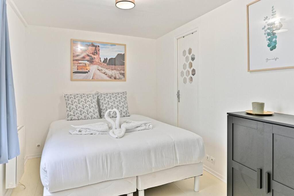 Apartment Proche Canal Saint Martin - Ii